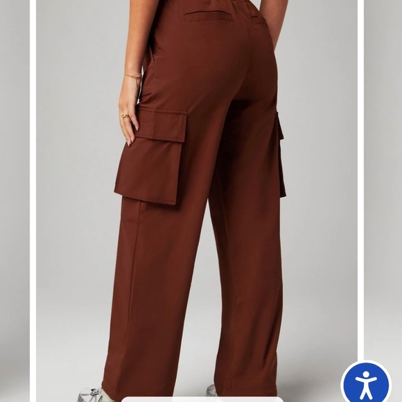 Fabletics Women’s Heights Cargo Pants Sepia Brown Baggy Wide Hiking Trail Medium - Picture 2 of 15